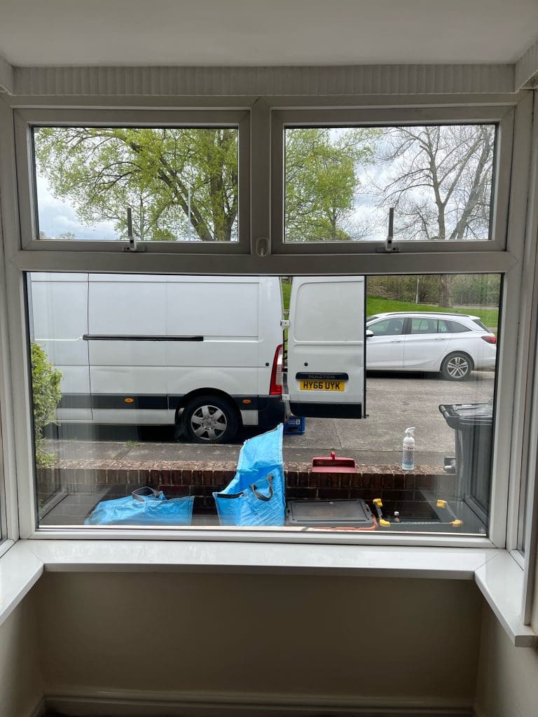 After: The failed unit has been replaced leaving the window in a good as new condition